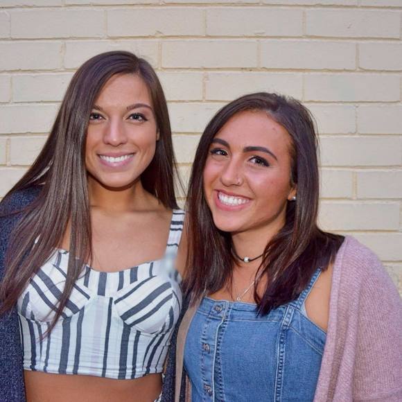 Meet your Posher, Lauryn - Picture 1 of 1